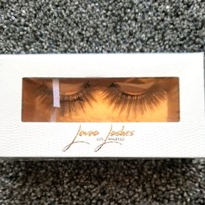 Lavaa Lashes